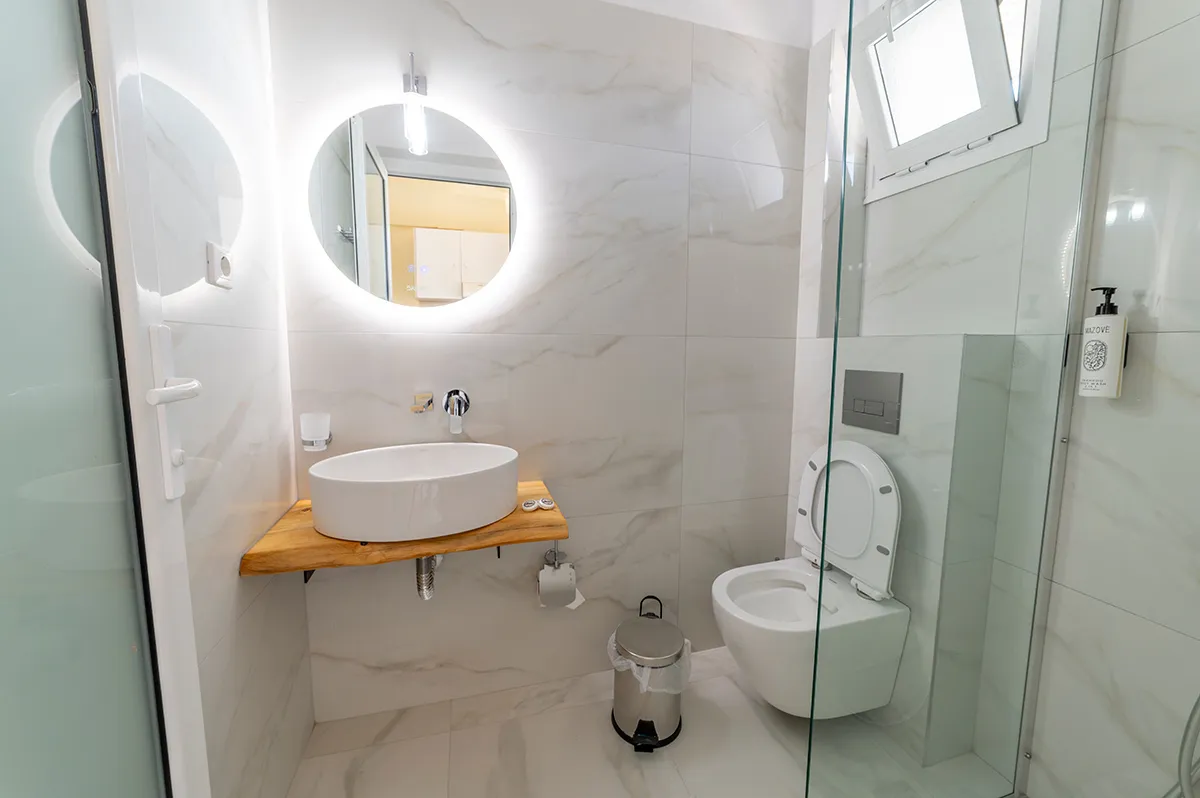 Tiara Holidays - Maritina Studios - Ground Floor Studios - bathroom